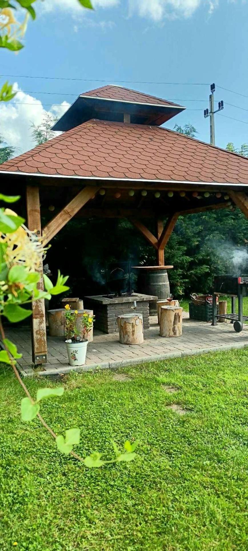 Apartamento A Zoldbiciklis Haz Egerszalók Exterior foto