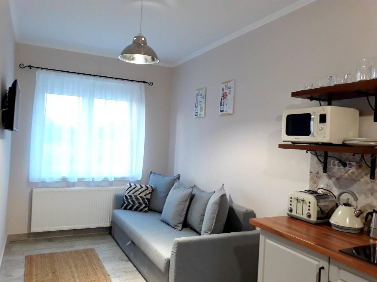Apartamento A Zoldbiciklis Haz Egerszalók Exterior foto